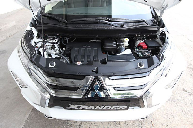 Mitsubishi Xpander va nhieu mau xe khan hang do thieu linh kien-Hinh-2