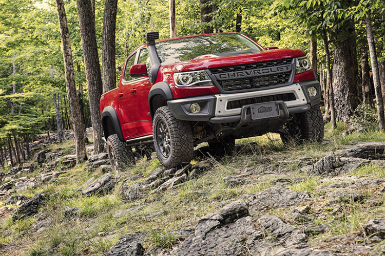 Biến thể mạnh mẽ của Chevrolet Colorado ZR2 General Motors hợp tác cùng American Expedition Vehicles là chiếc Chevrolet Colorado ZR2 2019 dự tính sẽ thu hút nhiều khách hàng hơn nhờ thiết kế cùng cấu hình đầy mạnh mẽ và uy lực.