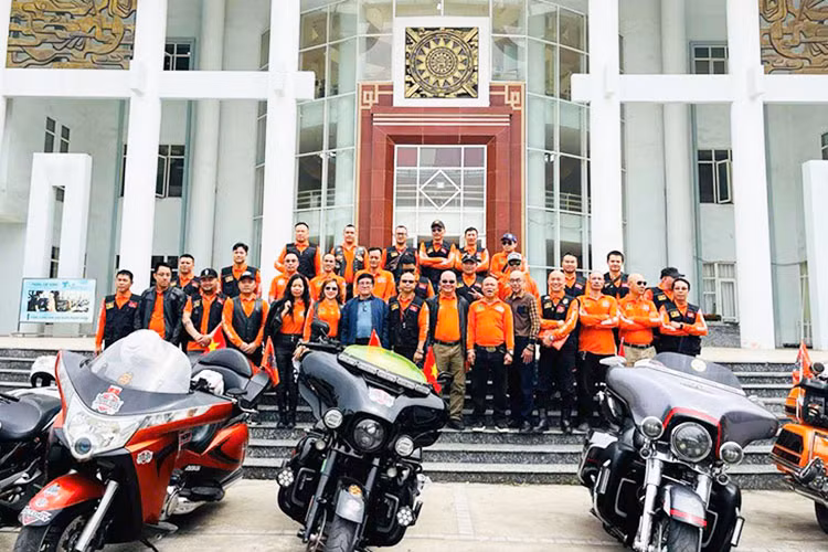 Cau lac bo moto Thanh Xuan, Ha Noi co tan chu tich moi-Hinh-2