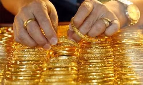 Giá vàng hôm nay 9/2: USD tăng dữ dội, vàng giảm kỷ lục ảnh 1