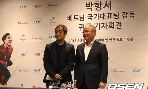 Một đội trưởng Xuân Trường của U23 Việt Nam, ngồi dự bị ở giải đấu K-League nhưng giờ nổi bật trong buổi họp báo trong ngày HLV Park Hang Seo trở về.