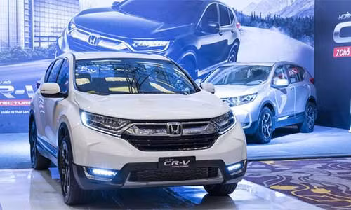 Honda Việt Nam đã nhanh tay chuyển mẫu xe CR-V từ lắp ráp trong nước sang nhập khẩu từ Thái Lan để hưởng thuế 0% song lại đang gặp khó bởi quy định mới.
