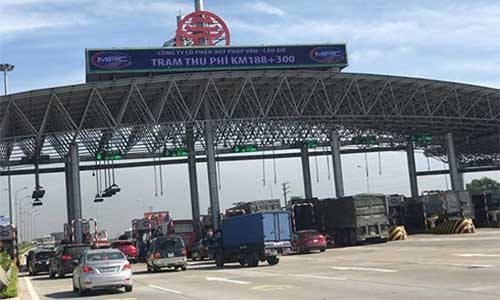 Bộ GTVT có văn bản yêu cầu các nhà đầu tư BOT trên toàn quốc đều chủ động phương án ứng phó đảm bảo ATGT, có kế hoạch xả trạm nếu xảy ra ùn tắc giao thông.