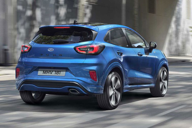 Sức mạnh của Puma mới đến từ khối động cơ EcoBoost 1.0 lít 3 xi-lanh kết hợp hệ thống mild-hybrid 48V, có chức năng Start/Stop, cho công suất 123 mã lực hoặc 153 mã lực. Một lựa chọn máy dầu diesel được cho rằng sẽ ra mắt sau, dù sử dụng động cơ nào, Puma 2020 cũng sẽ ghép nối với dẫn động cầu trước, không có tùy chọn bốn bánh toàn thời gian.