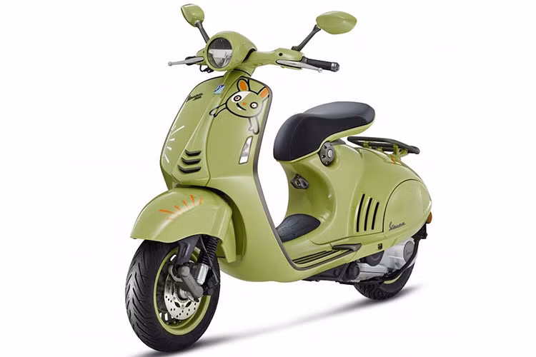 Theo kế hoạch, Vespa 946 10 Anniversario 2023 ra mắt tại Trung Quốc vào đúng ngày 22/1 (mùng một Tết nguyên đán). Xe sản xuất số lượng giới hạn 1.000 chiếc, giá xe Vespa 946 10 Anniversario 2023 công bố cùng thời điểm. 