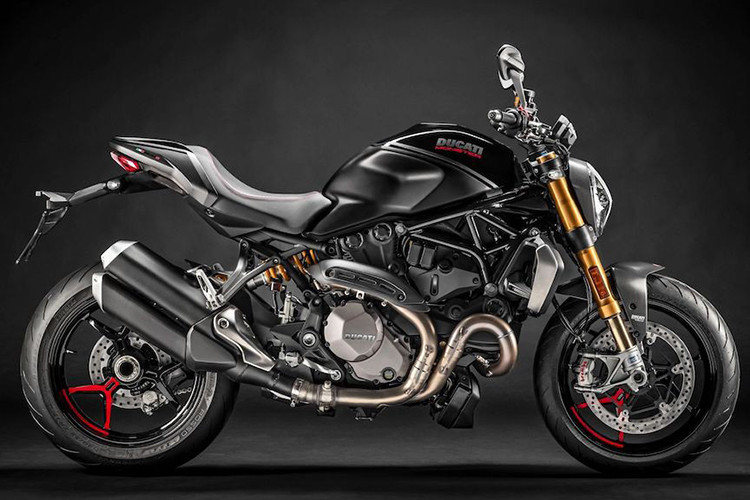 Ducati Monter 1200/1200 S 2020 sở hữu nhiều công nghệ hỗ trợ điện tử đáng chú ý như ABS cảm biến góc nghiêng, hệ thống kiểm soát lực kéo, hệ thống kiểm soát hẫng bánh trước và nhiều chế độ lái.