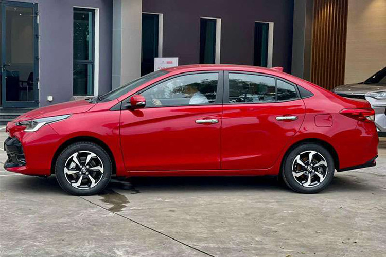 Toyota Vios giam gia manh, dang re ngang xe Kia Morning-Hinh-3