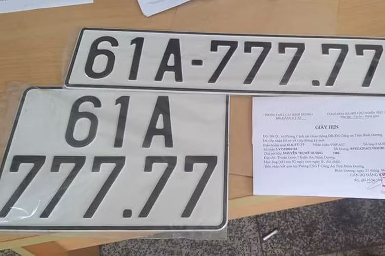 Theo quan niệm phật giáo, số 7 là con số được tôn sùng, nó mang ý nghĩa to lớn, vĩ đại. Đặc biệt, người sở hữu dãy số ngũ quý 7 sẽ thăng tiến trên con đường công danh, có nhiều trợ thủ đắc lực và trung thành, quyền lực sẽ được giữ vững không bị ai xâm phạm.