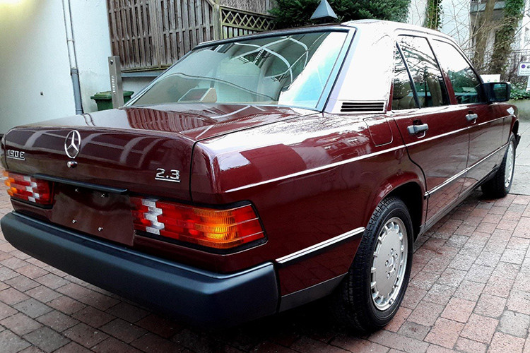Cho đến này, sau vài thập kỷ vẫn có khá nhiều chiếc Mercedes-Benz 190 (W201) lăn bánh trên đường phố, điều này cho thấy sự bền bỉ của 190. 