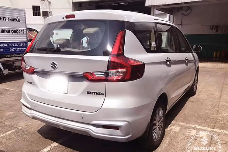 Phiên bản nâng cấp Suzuki Ertiga 2019 sử dụng khối động cơ xăng K15B 1.5L 4 xi-lanh, sản sinh ra công suất 108 mã lực tại 6.000 vòng/phút và mô-men xoắn cực đại 138 Nm tại dải vòng tua 4.400 vòng/phút. Sẽ có hai tùy chọn là hộp số tự động 4 cấp hoặc số sàn 5 cấp.