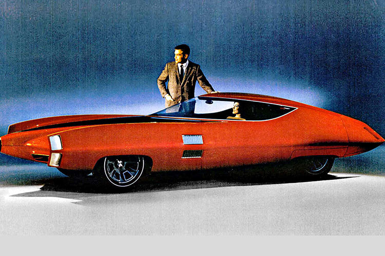 Hoàn toàn không liên quan đến mẫu Firebird của thương hiệu Pontiac giới thiệu vào năm 1967, Firebird IV là một phần của loạt phương tiện thử nghiệm mà GM bắt đầu tung ra vào năm 1953. Tất cả bắt đầu với Firebird I (XP-21), một máy bay phản lực chạy bằng động cơ tuabin khí trên bánh xe, và tiếp tục với II, một chiếc xe thể thao 4 chỗ với thân vỏ bằng titan, ra mắt năm 1956.