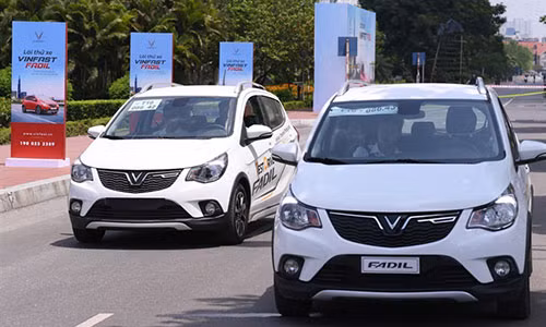 VinFast bo sung op chan bun mien phi cho Fadil-Hinh-2