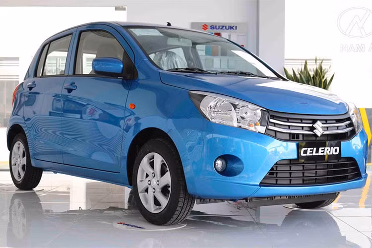 Do nằm ở phân khúc xe cỡ nhỏ hạng A nên Toyota Wigo và Suzuki Celerio đều sở hữu diện mạo nhỏ nhắn, dễ dàng di chuyển linh hoạt trong đô thị. Hiện tại, Suzuki Celerio đang được bán ra tại thị trường Việt Nam chỉ 1 phiên bản duy nhất với giá bán 359 triệu đồng. Trong khi đó, Toyota Wigo có giá bán dự kiến dao động từ 300-400 triệu đồng. 