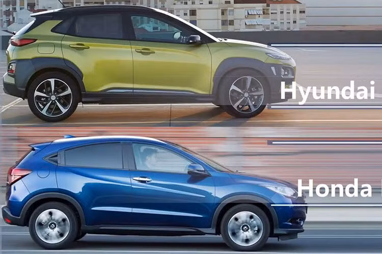 Đáng chú ý nhất ở phân khúc SUV cỡ nhỏ - tưởng như sự xuất hiện của Chevrolet Trax mới cùng sẽ làm lung lay ngôi vương của Ford Ecosport tại thị trường Việt Nam. Tuy nhiên, sau gần 2 năm ra mắt, Trax vẫn không thể phá vỡ thế độc tôn của Ford Ecosport, ngược lại phải rơi vào tình trạng “ế ẩm” nhiều tháng và âm thầm biến mất.