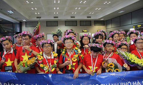 Viet Nam lap ky tich tai ky thi Toan va Khoa hoc quoc te IMSO 2018