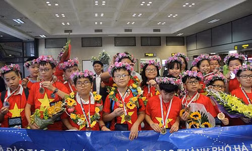 Viet Nam lap ky tich tai ky thi Toan va Khoa hoc quoc te IMSO 2018