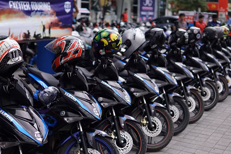 Hành trình Exciter Touring 2018 với chủ đề “Nối vòng tay lớn” đã diễn ra từ ngày 17/10 đến ngày 29/10/2018, chinh phục 26 tỉnh Thành từ Nam ra Bắc với tổng quãng đường lên đến 3.500 km cùng "chiến mã" Yamaha Exciter 150 mới. Hành trình dự tính sẽ kết thúc tại điểm cuối cùng là chính phục cực Đông - Hà Giang.