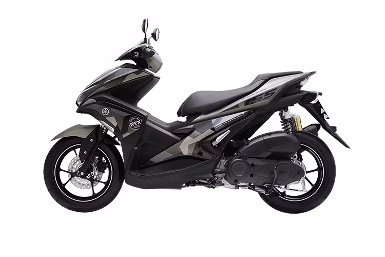 Bên cạnh kiểu dáng mới ấn tượng, NVX 155 Camo kế thừa hiệu suất vận hành mạnh mẽ trứ danh của dòng xe NVX với khối động cơ Blue Core 155cc 4 thì, 4 van SOHC làm mát bằng dung dịch, xy lanh đơn, phun xăng điện tử với hệ thống CVT. Đường kính và hành trình piston 58 x 58.7mm; tỉ số nén 10.5:1.