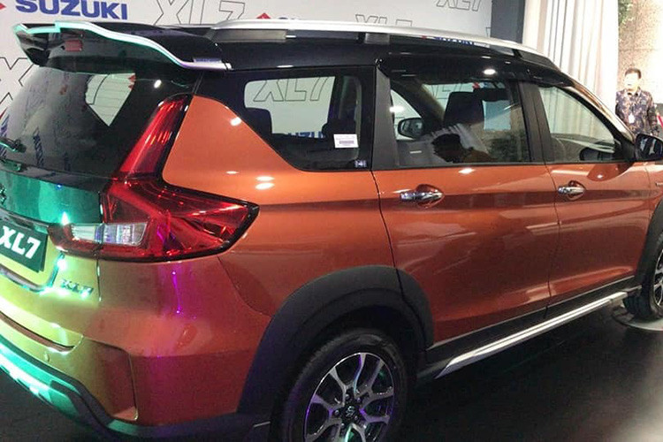 Một số người trong ngành cho biết mẫu xe này hiện mới chỉ được vận chuyển cho buổi họp các đại lý toàn quốc để giới thiệu sản phẩm. Bên cạnh đó, hãng xe Nhật cũng chưa đưa ra bất cứ thông báo chính thức nào cho việc ra mắt mẫu ôtô mới Suzuki XL7 2020 tại Việt Nam.