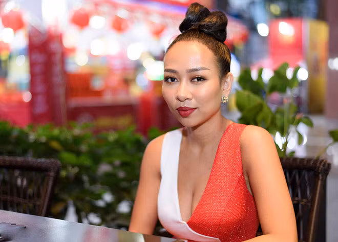 Chau gai Lam Truong bat ngo nam trong danh sach hat mai khong co hit-Hinh-3