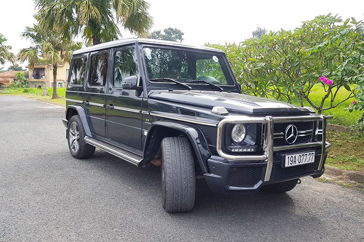 Những "Vua địa hình" Mercedes-Benz G63 AMG biển khủng tại Việt Nam trải dài khắp các tỉnh thành như Sài Gòn, Hà Nội, Bình Định, Nha Trang, Quảng Bình hay Phú Thọ. Trong đó, chiếc G63 AMG của một người yêu xe tại Phú Thọ mang biển "tứ quý" 7 được xem là khá ấn tượng.