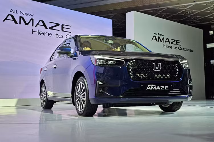 Đối thủ cạnh tranh của Honda Amaze 2025 tại Ấn Độ có phiên bản sedan của Hyundai Grand i10 (Aura) và Suzuki Swift (Dzire). Không rõ liệu mẫu xe này có được ra mắt tại Việt nam hay không?