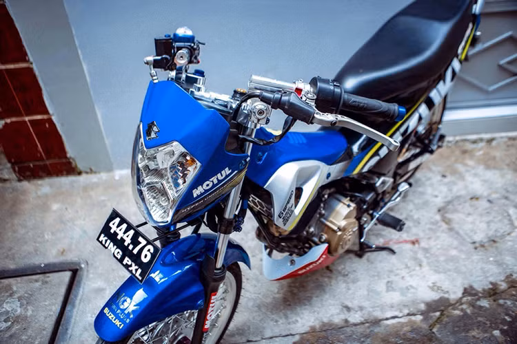 Raider 150 là dòng xe côn tay thể thao có thiết kế lấy cảm hứng từ dòng GSX-R nổi tiếng của Suzuki và đặc biệt được ưa chuộng tại thị trường Châu Á. Xe có nhiều tên gọi tùy vào các thị trường khác nhau, như R150 ở Thái Lan, Satria F150 ở Indonesia, hay Belang tại Malaysia...