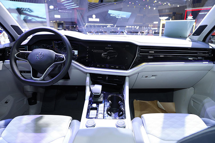 Volkswagen Touareg tai Viet Nam 
