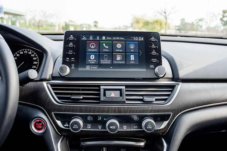 Theo báo cáo của VAMA thì doanh số của Honda Accord luôn ế ẩm tại Việt Nam khi chỉ có vài xe bán ra mỗi tháng dù đã có các ưu đãi như các mẫu xe khác, và hiện mẫu xe đang bán tại Việt Nam thuộc thế hệ thứ 10, thế hệ mới nhất đã được ra mắt cách đây gần 1 năm cũng như bán ra tại khá nhiều thị trường.