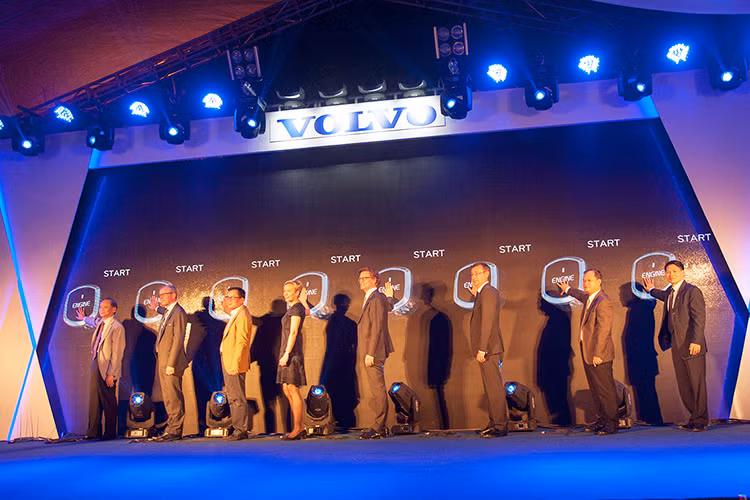 Đại diện Bắc Âu Auto cho hay, sự kiện khai trương trung tâm Volvo Car Hanoi có ý nghĩa rất quan trọng trong quá trình xây dựng và phát triển của Volvo Bắc Âu Auto, là điều kiện cần thiết để thương hiệu Volvo tại Việt Nam thực hiện được những cam kết của mình đối với khách hàng.
