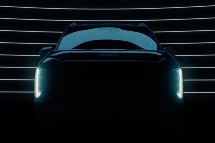 Thứ hai là động cơ xăng 1.0L tăng áp với công suất 120 mã lực và 172Nm mô-men xoắn. Phiên bản này đi kèm số sàn hoặc hộp số 7 cấp DCT tự động. Trong khi đó, phiên bản máy xăng 1.2L trên Sonet sẽ không có mặt trên mẫu xe này.