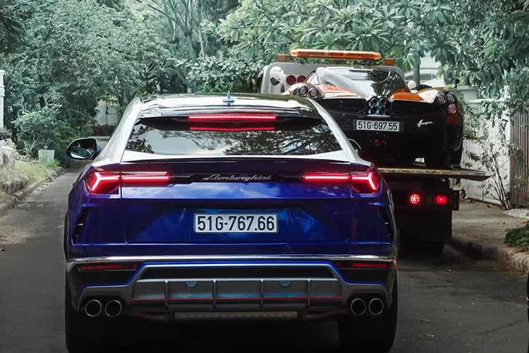 Lamborghini Urus được trang bị động cơ xăng V8, tăng áp kép, dung tích 4.0 lít, cho công suất tối đa 650 mã lực và mô-men xoắn cực đại 850 Nm. Động cơ kết hợp cùng hộp số tự động 8 cấp và hệ dẫn động 4 bánh giúp Lamborghini Urus có thể tăng tốc từ vị trí xuất phát lên 100 km/h trong 3,6 giây trước khi đạt vận tốc tối đa 305 km/h.