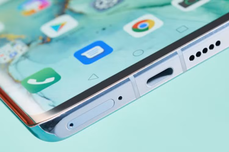 Trong thế giới smartphone, nơi bạn được phép đổi mới và sao chép để tồn tại hoặc là "chết", không có gì ngạc nhiên nếu hãng Huawei cũng muốn ra mắt một mẫu smartphone với màn hình có tần số quét cao. Tất nhiên, dù thế nào đi chăng nữa, ở thời điểm hiện tại đây vẫn chỉ là tin đồn.