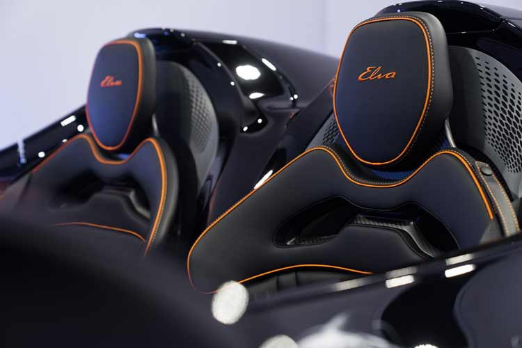 Siêu phẩm McLaren Elva ban đầu được dự kiến sản xuất 399 xe nhưng sau đó đã được điều chỉnh giảm 100 chiếc chỉ còn 299 xe và hãng xe Anh quốc còn có 1 lần điều chỉnh xuống chỉ 149 chiếc.