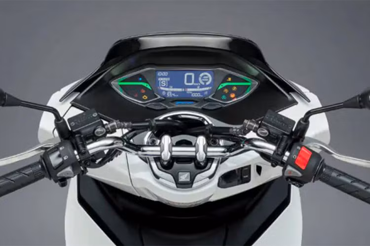 Honda PCX e:HEV tiet kiem xang ve Viet Nam, dat ngang Honda SH150i-Hinh-3