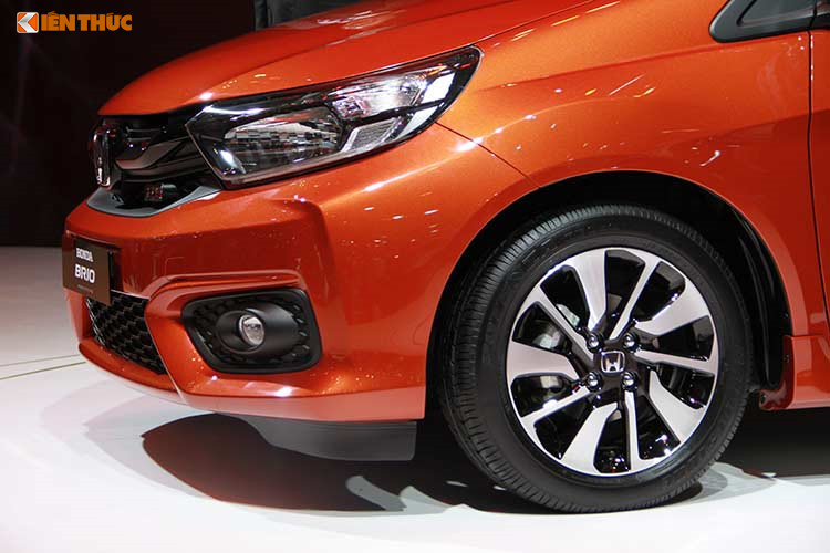 Nếu ra mắt tại Việt Nam, Honda Brio sẽ được hưởng ưu đãi thuế 0%, và với mức ưu đãi thuế này - Honda Brio 2018 sẽ là đối thủ cạnh tranh đáng gờm của Hyundai Grand i10, Kia Morning, Toyota Wigo và Vinfast Fadil cũng như các mãu xe hạng A gía rẻ khác... trong thời gian sắp tới.