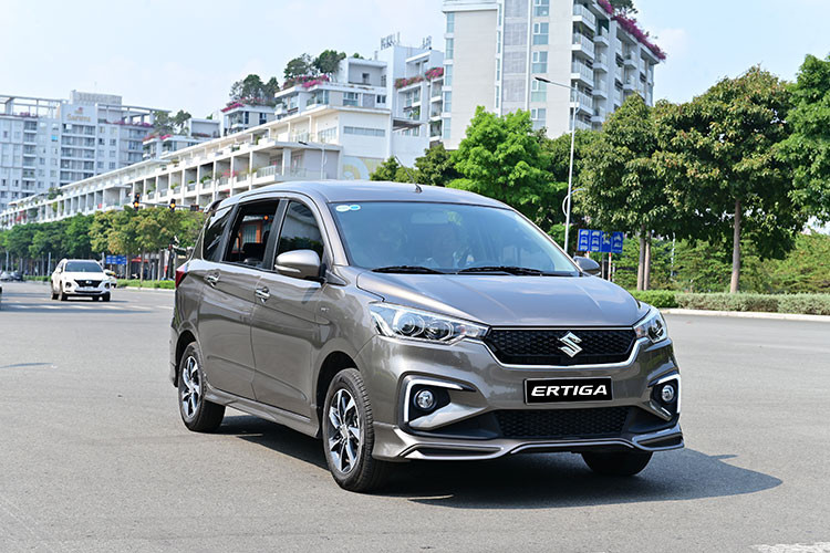 Ly do khien Suzuki Ertiga 7 cho dang tien cho khach Viet?