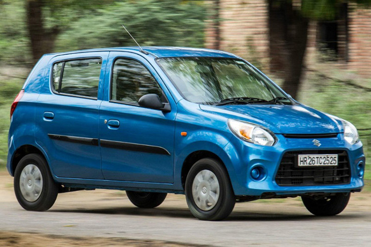 Tại thị trường Ấn Độ, giá xe Suzuki Alto 2019 dao động từ 293.689 - 371.709 Rupee (khoảng 97 - 123 triệu đồng) được chia thành 3 bản trang bị là STD, LXI và VXI. Mức giá này chẳng những khiến người Việt "phát hờn" mà còn hứa hẹn giúp Alto 2019 tiếp tục giữ vị thế như một trong những mẫu xe bán chạy nhất tại thị trường Ấn Độ.