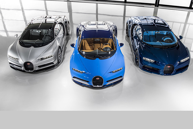 Hãng Bugatti đã vén màn hàng độc La Voiture Noire tại Triển lãm Ô tô Geneva 2019, và từ đó có chế tạo thêm vài mẫu xe đặc biệt nữa. Với cái giá bán 18,7 triệu USD, La Voiture Noire là chiếc xe ôtô mới đắt nhất từ trước tới nay. Thế nhưng nếu bây giờ nó là xe mới đắt nhất, thế thì nó đã vượt qua những tên tuổi nào?