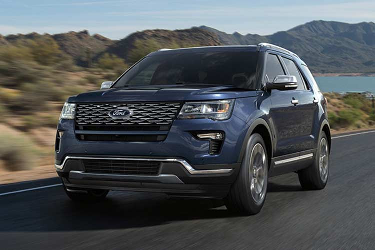 Dự kiến, Explorer phiên bản 2020 sẽ được trình làng trong triển lãm Ô tô Los Angeles 2018 hoặc Detroit 2019. Sau đó, mẫu SUV 7 chỗ này sẽ được bày bán trên thị trường Mỹ. Các đối thủ cạnh tranh của Ford Explorer 2020 bao gồm Chevrolet Traverse, Buick Enclave, Dodge Durango, Toyota Highlander, Mazda CX-9, Volkswagen Atlas và Subaru Ascent.