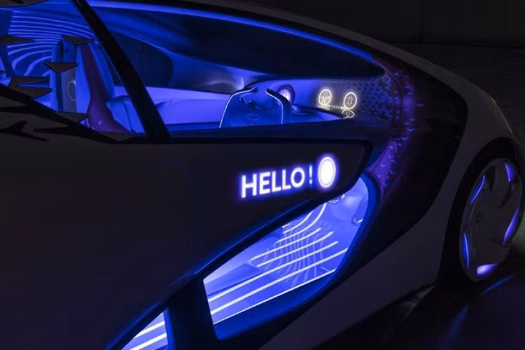 “Lái xe vui vẻ” theo cách hiểu của Toyota không phải phóng xe bay qua đường ray xe lửa như trong các phim hành động, thay vào đó là cảm giác tận hưởng không gian riêng trong chiếc xe của mình - Ian Cartabiano cho biết thêm.