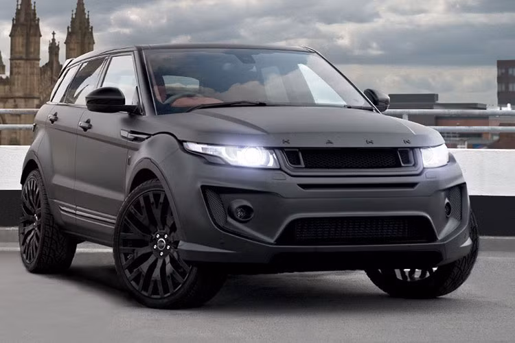 Hệ thống treo thể thao cũng giúp hạ thấp khoảng sáng gầm xe 20mm nhằm đem lại cảm giác lái thể thao hơn.