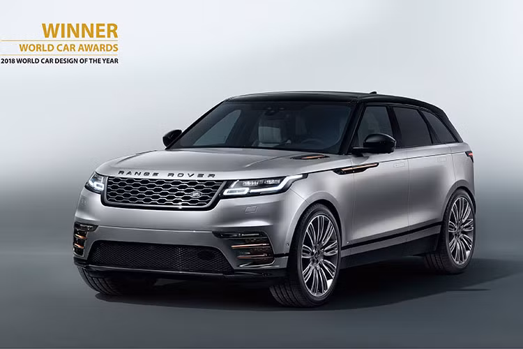 Xe vẫn có công nghệ kiểm soát địa hình Terrain Response quen thuộc cùng các trang bị an toàn như; hệ thống camera 360 độ, phanh khẩn cấp tự động, phát hiện người đi bộ, cảnh báo điểm mù, kiểm soát làn đường… Range Rover Velar hiện có giá từ 3,9 tỷ đồng, tùy vào từng phiên bản tại thị trường Việt Nam.