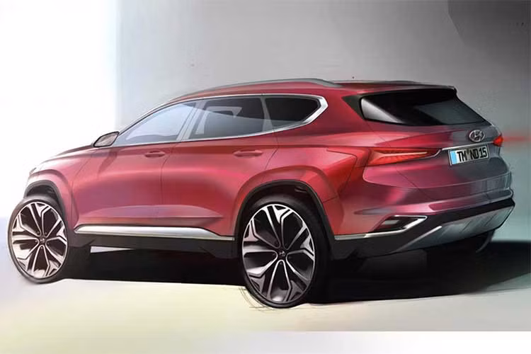 Xe cũng vẫn trang bị những tính năng an toàn hỗ trợ người lái như thế hệ hiện hành, nhưng thêm hệ thống cảnh báo người ngồi hàng ghế sau – tính năng phát hiện có hành khách phía sau và báo cho tài xế... Tùy chọn động cơ dành cho Santa Fe thế hệ mới được cho là vẫn gồm những bản hiện hành gồm động cơ xăng tăng áp 2.0L; diesel tăng áp 2.0 và 2.2L.