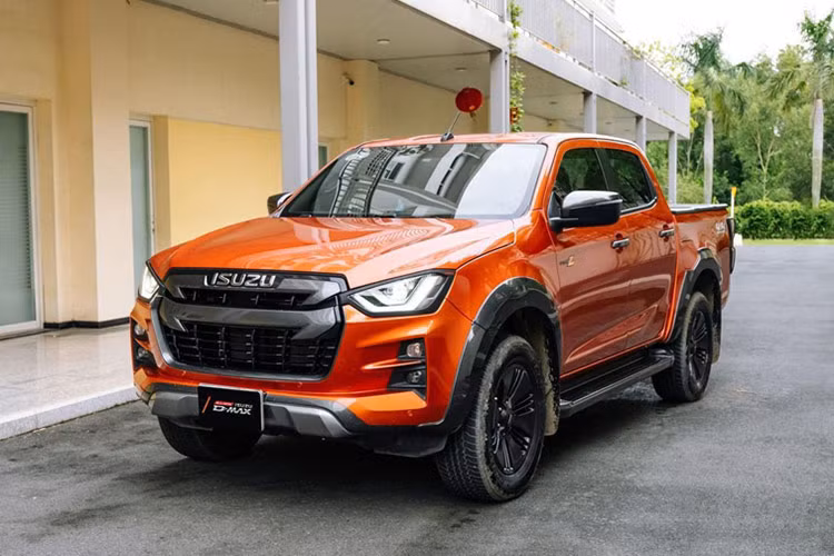 Tương tự người anh em mu-X, mẫu xe bán tải Isuzu D-Max cũng là một trong những mẫu xe bán kém nhất thị trường trong tháng 6/2024. Mẫu xe bán tải này chỉ thuyết phục được 31 khách hàng, giảm 6%. 