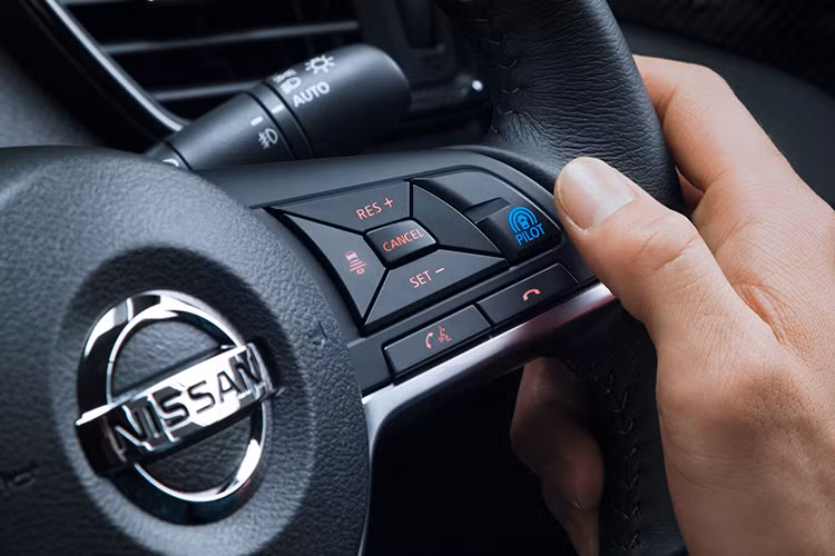 Khoang hành lý của xe có thể tích tăng từ 550l lên thành 565l trên phiên bản 5 cửa. Tính năng bố trí linh hoạt "Drive-n-Hide", với 18 cấu hình khác nhau giúp khách hàng có thể tự do cấu hình khoang hành lý tùy vào từng mục đích sử dụng. Nhờ có hàng ghế sau gập 40-20-40, khoang hành lý của xe có thể mở rộng với sàn phẳng hoàn toàn.