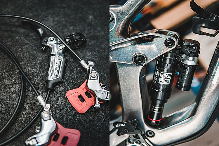 Ngoài ra bộ truyền động đến từ XX SL Eagle AXS Transmission dùng kết nối không dây để thay đổi tỉ số truyền khoảng 70 triệu đồng, bộ vành lắp trên xe là Syncros Silverton SL với điểm nhấn là bộ tem Syncros có màu sơn đen mờ, giá tiền cho bộ vành này là 120 triệu đồng.