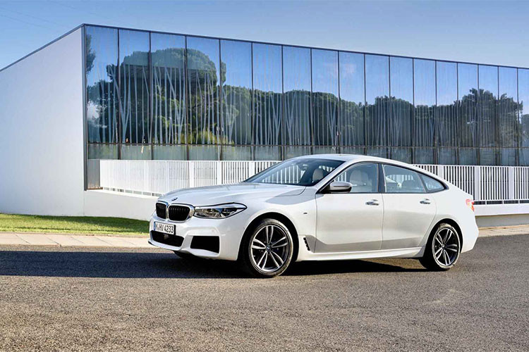 Hiện tại, hãng xe sang BMW vẫn chưa cung cấp giá bán chính thức cho phiên bản 620d Gran Turismo động cơ dầu 2.0L mới này. Nhưng theo dự đoán, nó chắc chắn sẽ có mức giá rẻ hơn so với phiên bản 630d (I6) có giá bán từ 66.900 EUR (khoảng 1,8 tỷ đồng) tại quê nhà Đức.