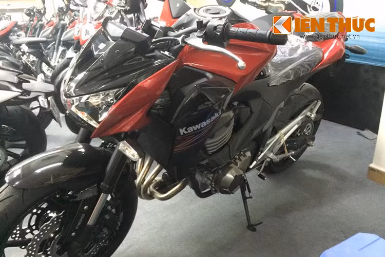 Điểm thay đổi đáng chú ý nhất nằm ở sự đa sắc màu so với trước đây cho khách hàng lựa chọn. Bên cạnh đó, bộ tem mới cũng khá ấn tượng khi được thiết kế ngầu hơn.