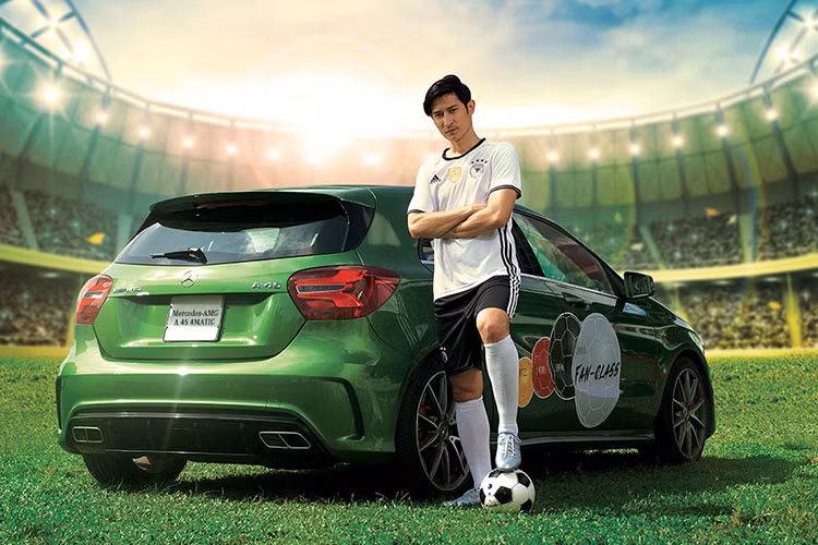 Tại thị trường Việt Nam, giá bán của Mercedes-Benz AMG A 45 4MATIC được niêm yêt là 2,249 tỷ đồng (đã bao gồm thuế GTGT).